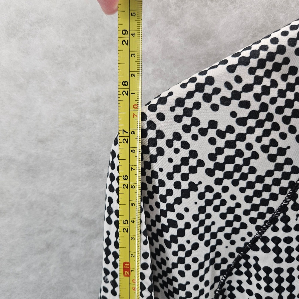 Under Armour Womens Large Long Sleeve Half Zip Pullover Athletic Top Black White - Picture 11 of 12